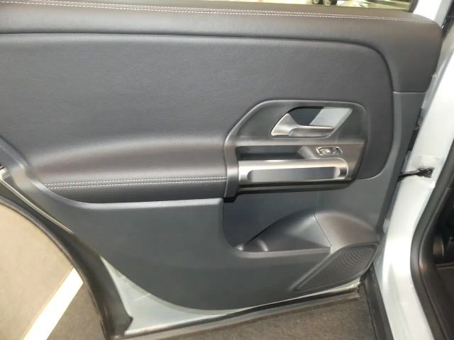 Mercedes-Benz GLB 200 Progressive