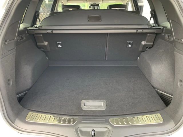 Renault Koleos Initiale Paris