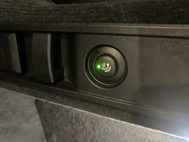 BMW 330 330e Touring