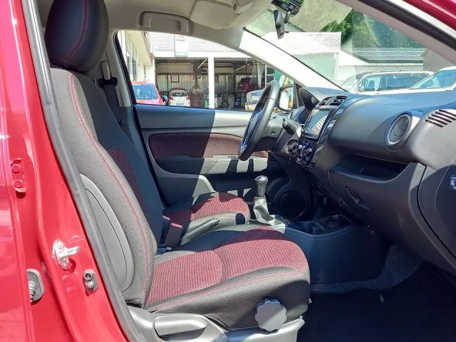 Mitsubishi Space Star Star