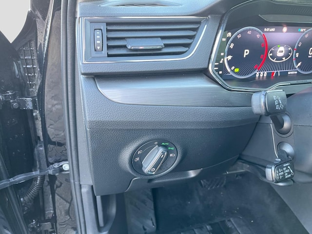 Skoda Superb 2.0 TDI 4x4 Combi Style Style