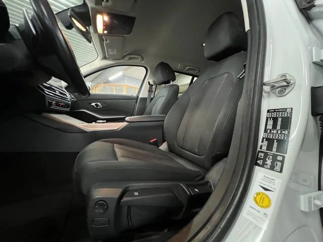 BMW 320 320d Touring xDrive