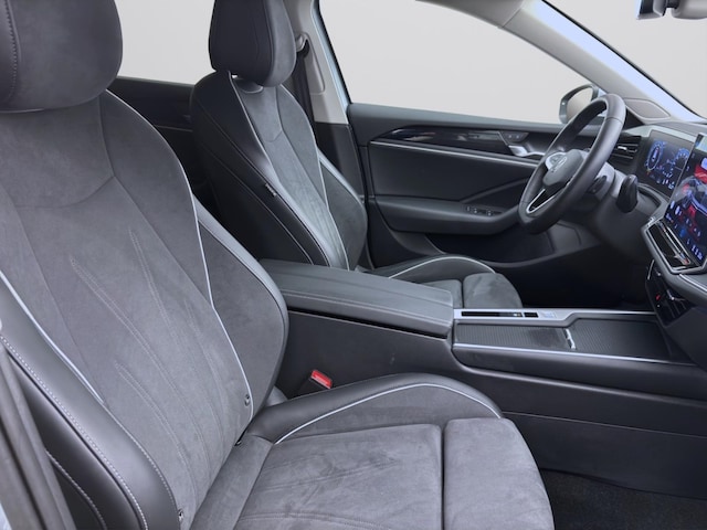 Volkswagen Passat 1.5 eTSI Business DSG