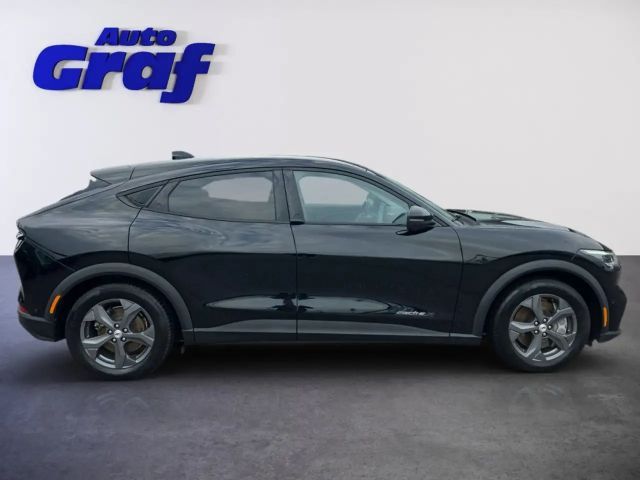 Ford Mustang Mach-E Extended range