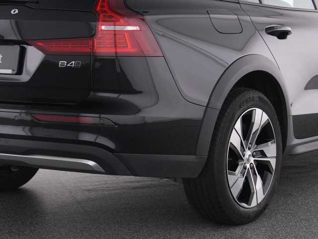 Volvo V60 Cross Country CC