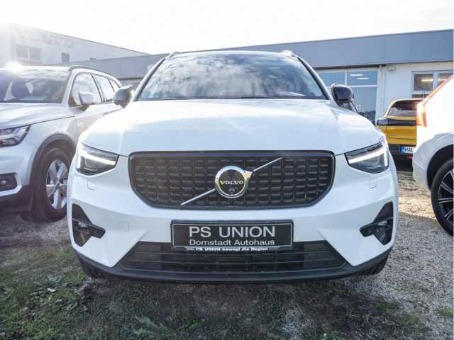 Volvo XC40 Dark Plus