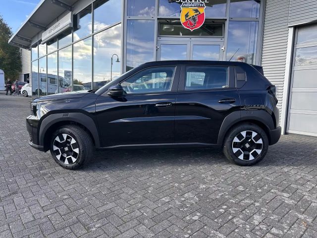 Fiat Grande Panda 1.2 eDCT 74 kW Icon/ Tech-Paket/Navi