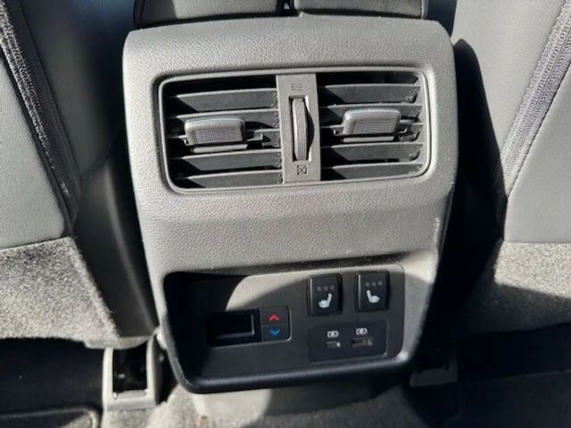 Nissan X-trail AWD Tekna e-4ORCE