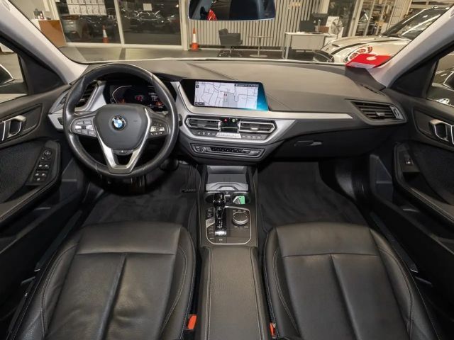 BMW 118 118d Advantage pakket Sedan