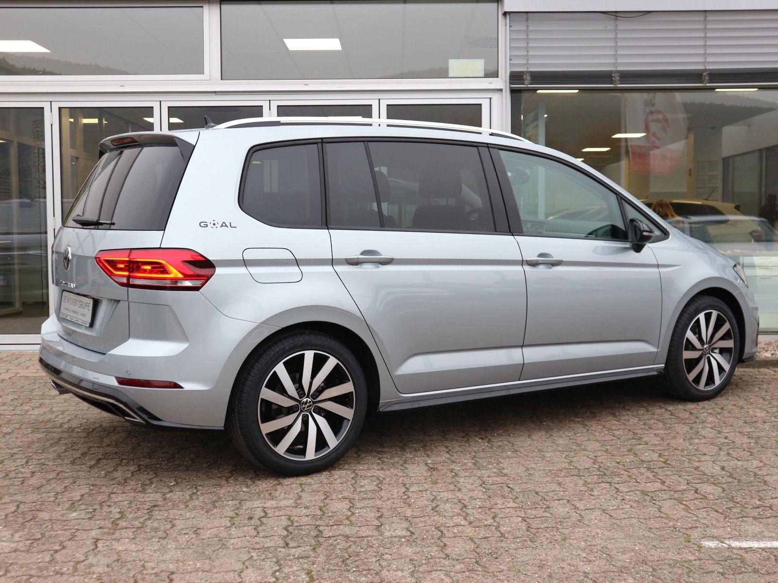 Volkswagen Touran DSG R-Line