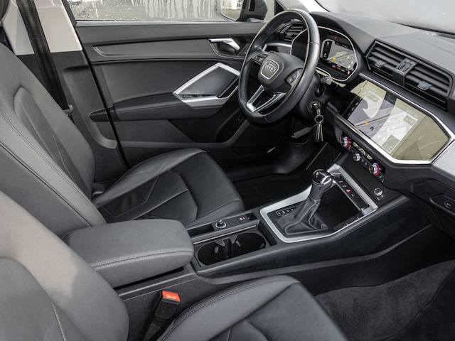 Audi Q3 35 TFSI S-Tronic