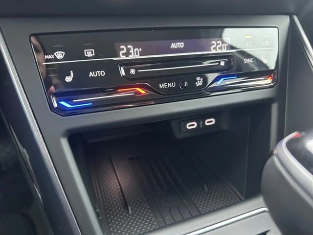 Volkswagen Polo 1.0 TSI DSG Style