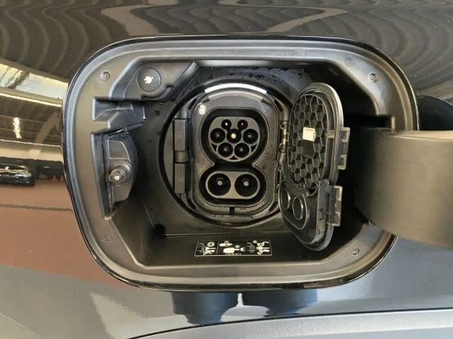 Mercedes-Benz EQB 300 4MATIC Progressive