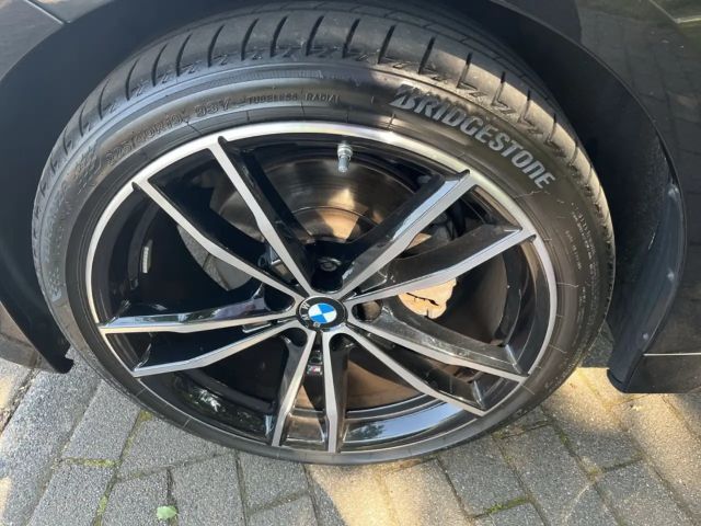 BMW 320 320i M-Sport Touring