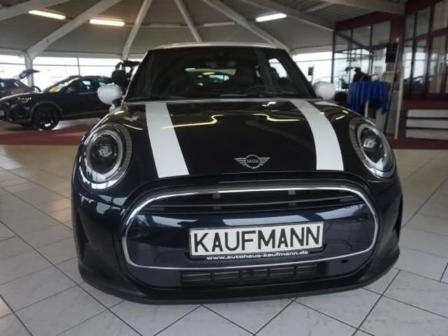 MINI Cooper COOPER 1,5 CAMDEN LEDER NAVI LED SHZ TEMPOMAT 17"