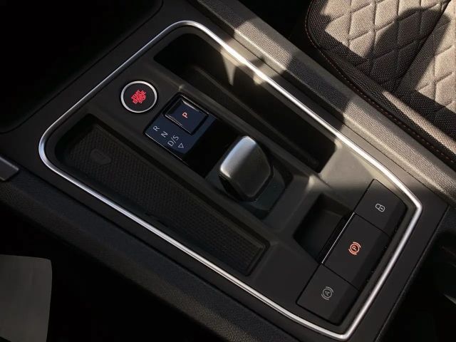 Seat Leon 1.5 TSI DSG FR-lijn Sportstourer