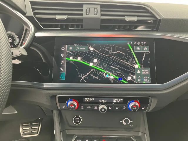 Audi Q3 35 TFSI S-Line