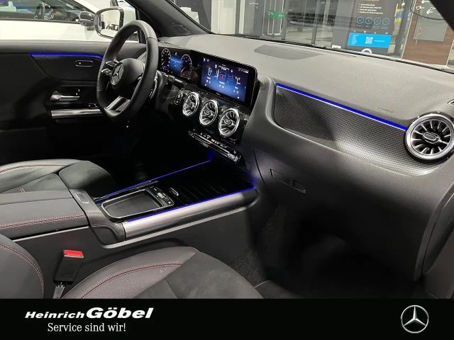 Mercedes-Benz GLA 200 AMG Line