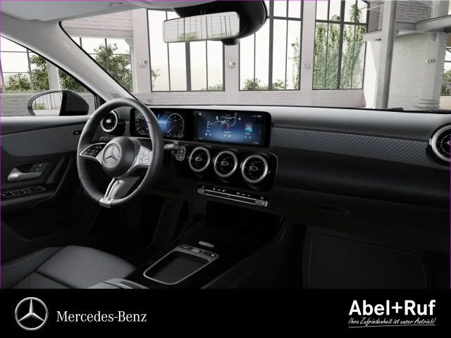 Mercedes-Benz A 200 A 200 d Progressive