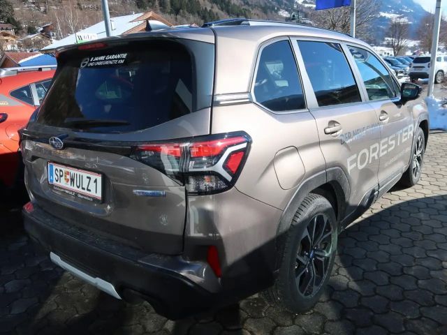 Subaru Forester AWD Premium e-Boxer e-Boxer