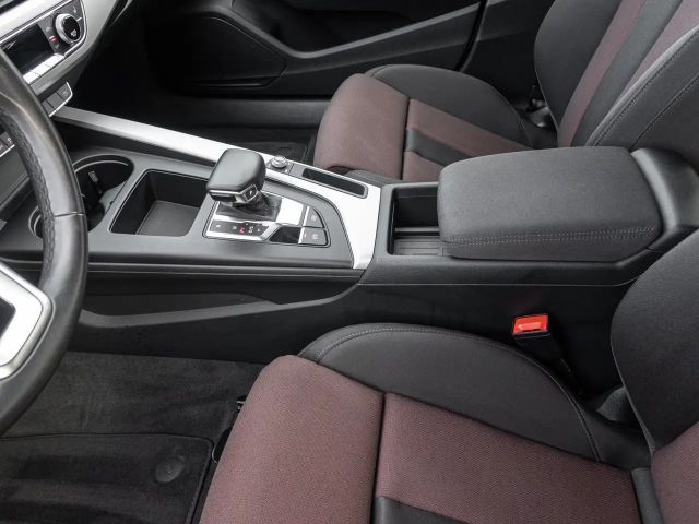 Audi A4 Avant S-Line S-Tronic