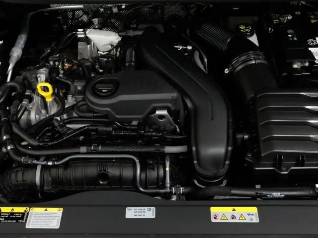 Volkswagen Touran 1.5 TSI DSG R-Line