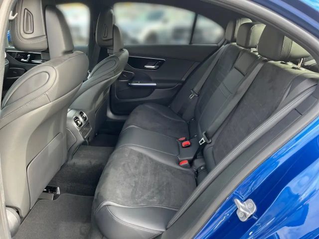 Mercedes-Benz C 180 AMG Line Sedan