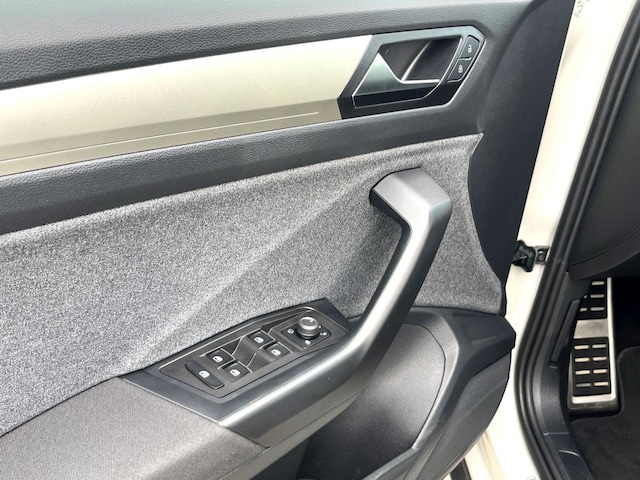 Volkswagen T-Roc Move