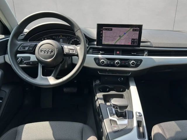 Audi A4 35 TFSI Avant S-Line S-Tronic