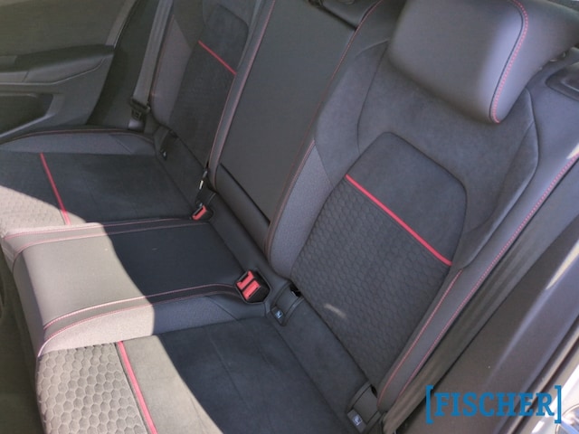 Volkswagen Golf 2.0 TSI DSG Golf VIII