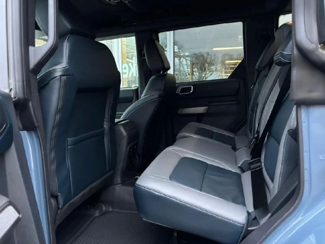 Ford Bronco 4x4 AWD Outer Banks