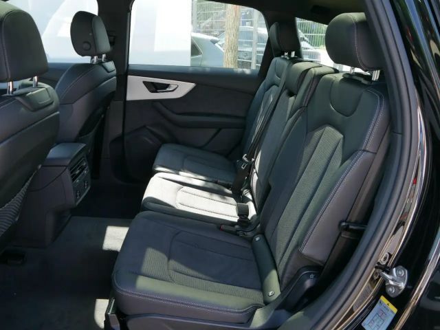 Audi Q7 50 TDI S-Line