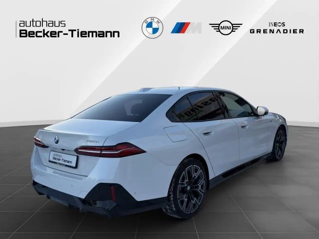 BMW 520 520d M-Sport Sedan