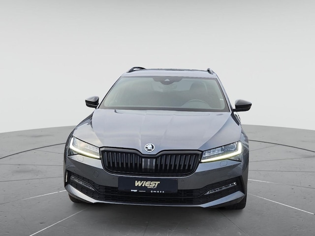 Skoda Superb 2.0 TDI Combi Sportline