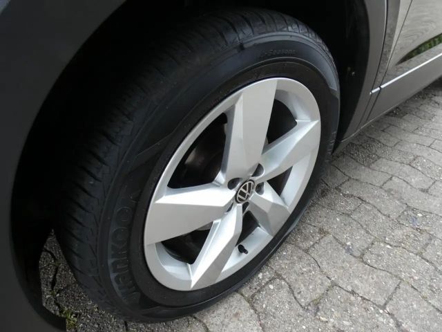 Volkswagen T-Cross 1.5 TSI DSG Style