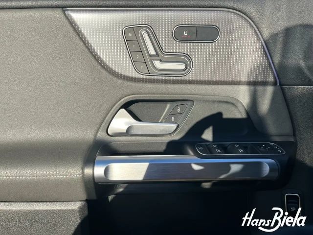 Mercedes-Benz EQB 300 4MATIC