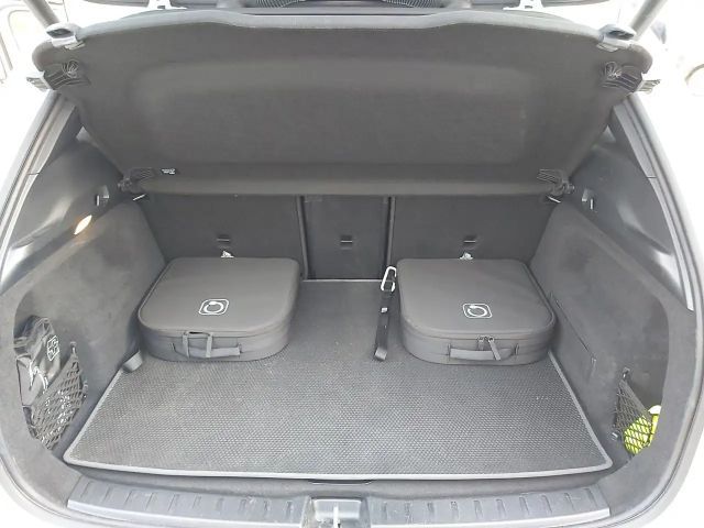 Mercedes-Benz EQA 300 4MATIC AMG Line