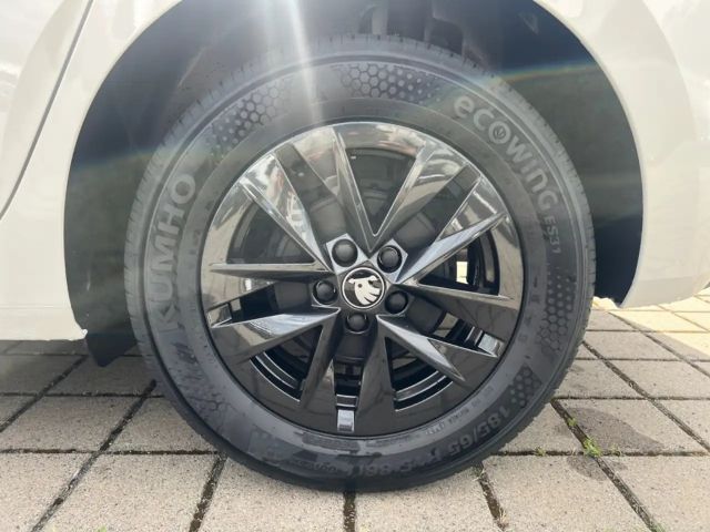 Skoda Fabia 1.0 TSI Selection