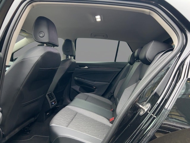 Volkswagen Golf 1.5 eTSI DSG Golf VIII