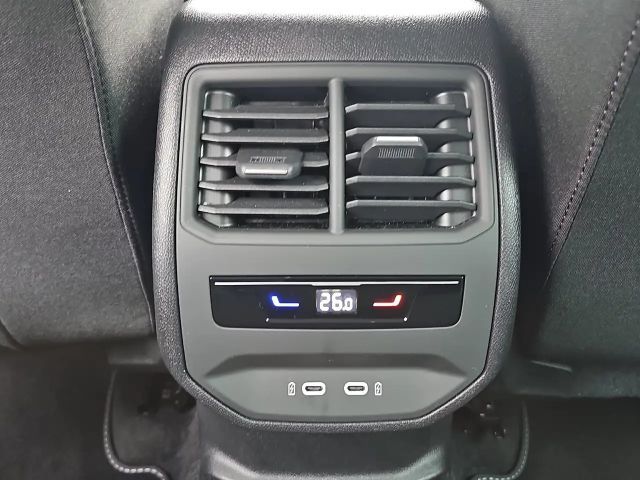 Seat Leon 1.5 eTSI Sportstourer Style