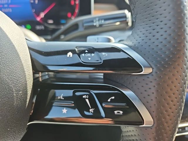 Mercedes-Benz C 220 AMG Line C 220 d Sedan