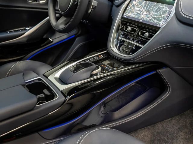 Aston Martin DBX Concours Blue Dark Knight