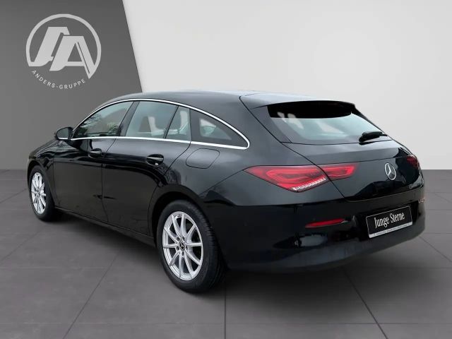 Mercedes-Benz CLA 200 CLA 200 d Shooting Brake