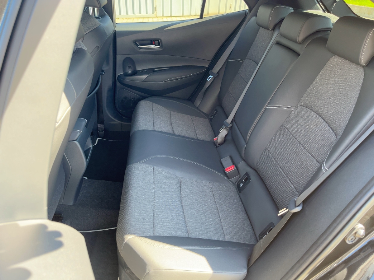 Toyota Corolla 5-deurs Team D Technik