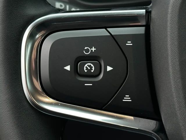 Volvo XC40 Bright Plus Recharge T5