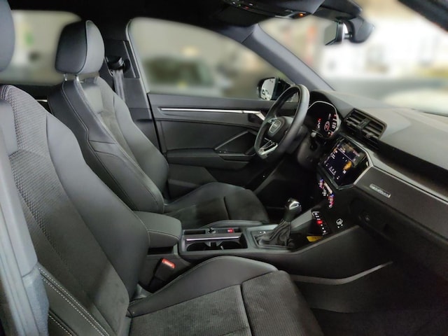 Audi Q3 35 TDI Quattro S-Tronic