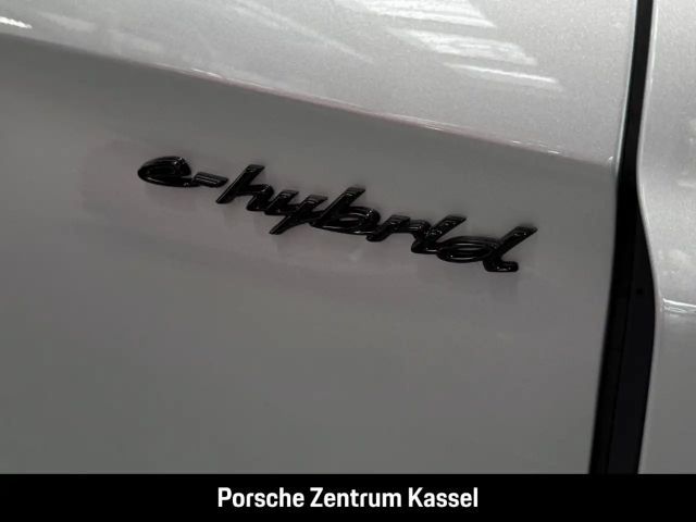 Porsche Panamera 4 E-Hybrid