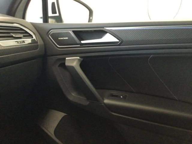 Volkswagen Tiguan 2.0 TDI 4Motion DSG R-Line