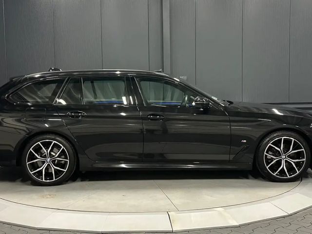 BMW 520 520d M-Sport Touring
