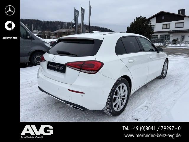 Mercedes-Benz A 200 Hatchback Progressive